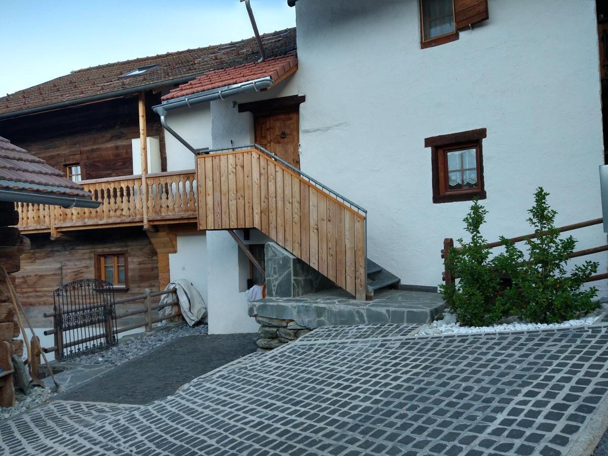 Patrimoine La Lay Apartman Vex Kültér fotó